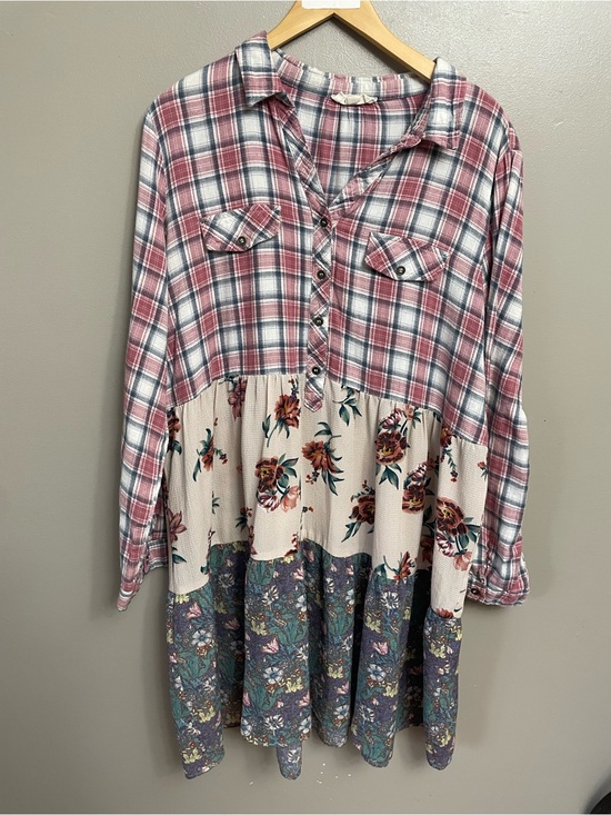 ODDI Dresses & Skirts - ODDI 3XL Dusty Pink Plaid Tier Floral Shirt Dress